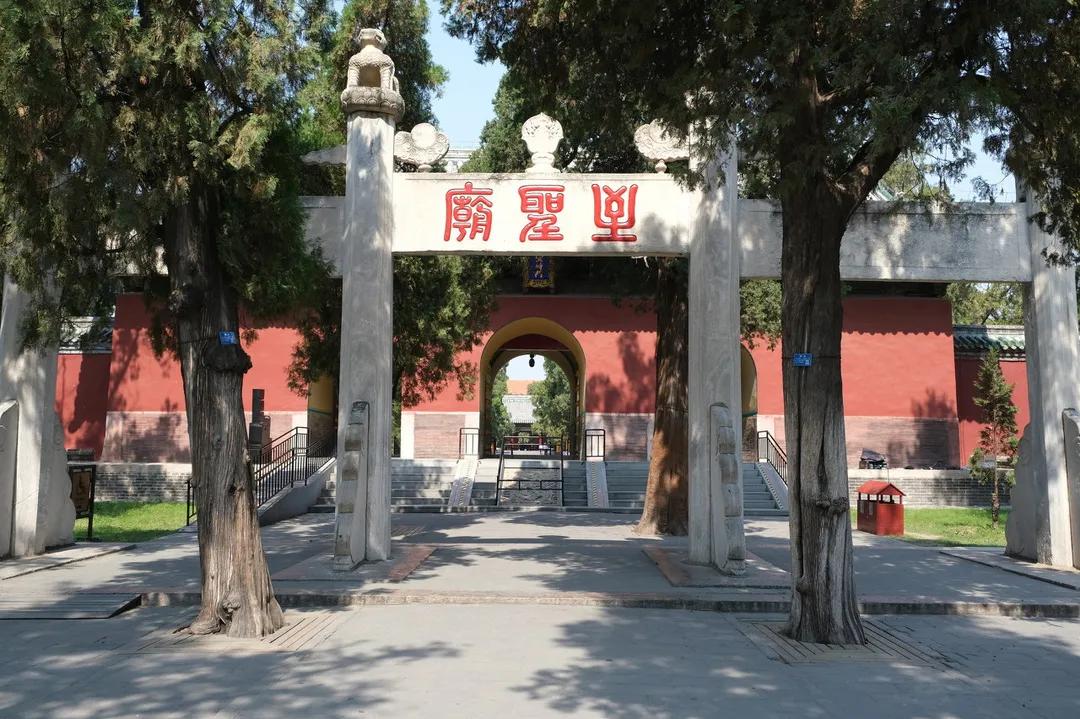 浜斿渤鐙皧涓崕鍦ｅ北,浜斿渤鐙皧涓崕鍦ｅ北鍥剧墖