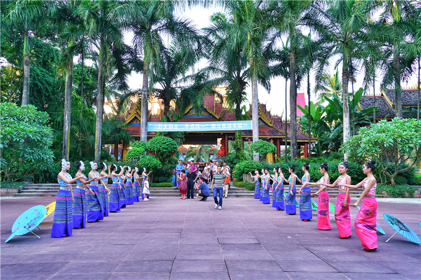 云南古滇精品公园,云南最有民族风情的公园