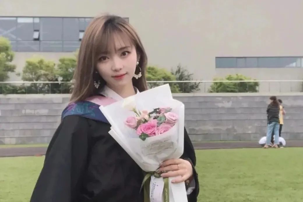 八大美院学士服,九大美院服装设计排名