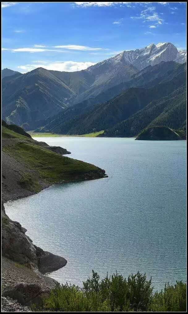 《西域散记》：*疆新**是全世界最安全的地方