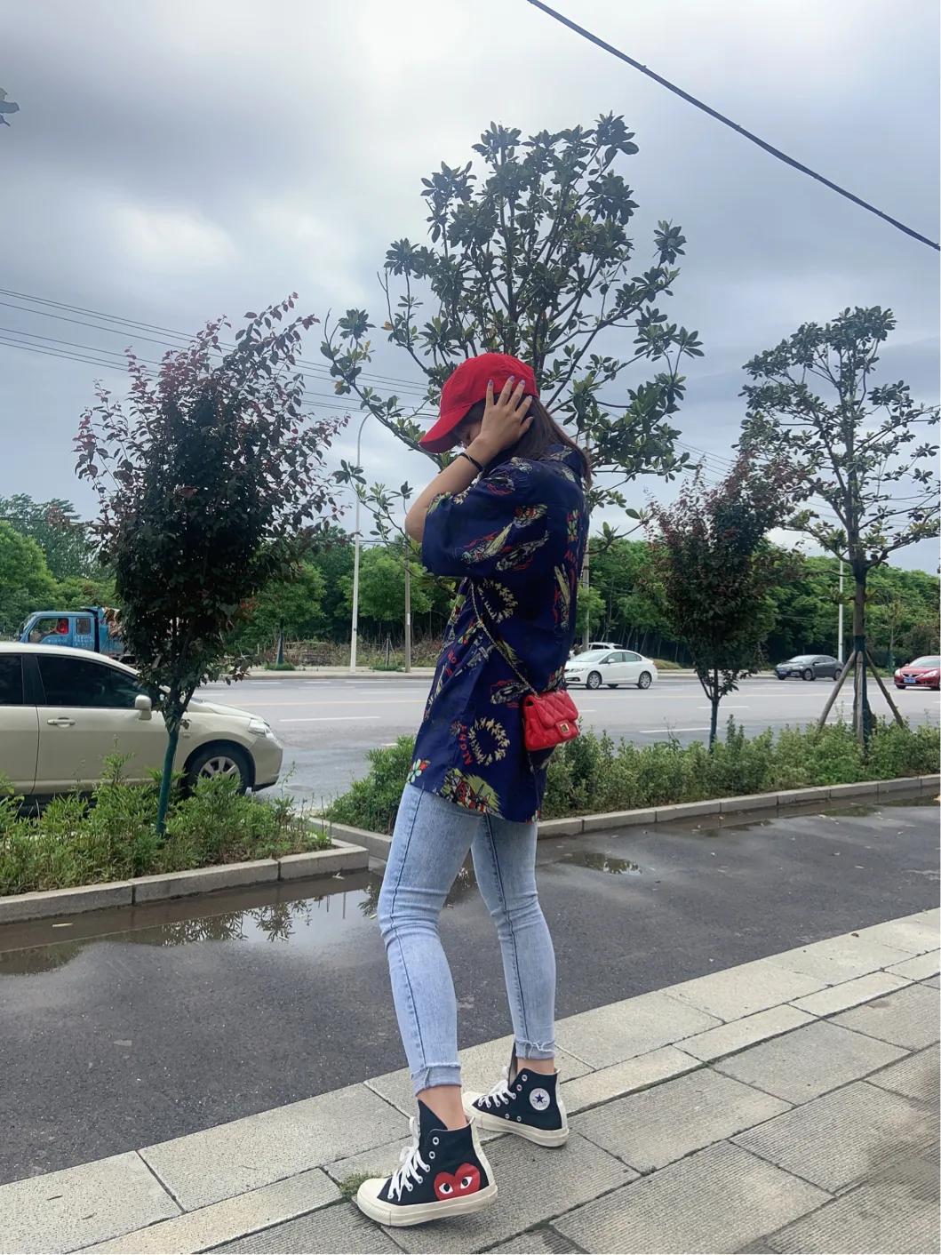 mlb小标棒球帽,mlb暗红色棒球帽搭配