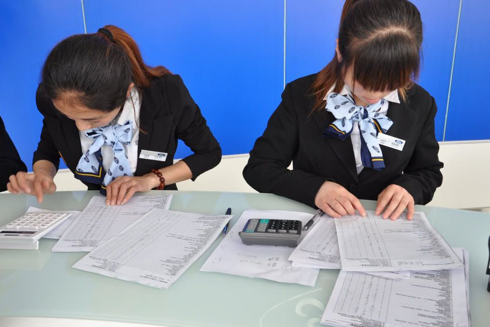 4s店车贷利率,在4s店贷款买新车注意事项