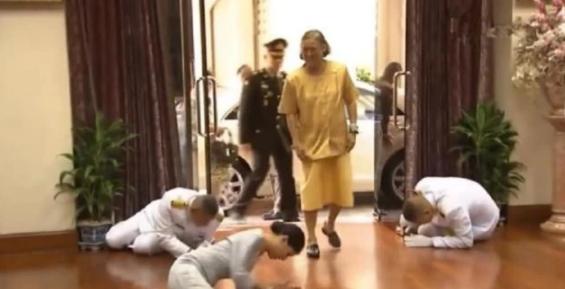 泰国公主诗琳通加冕,泰国王位诗琳通