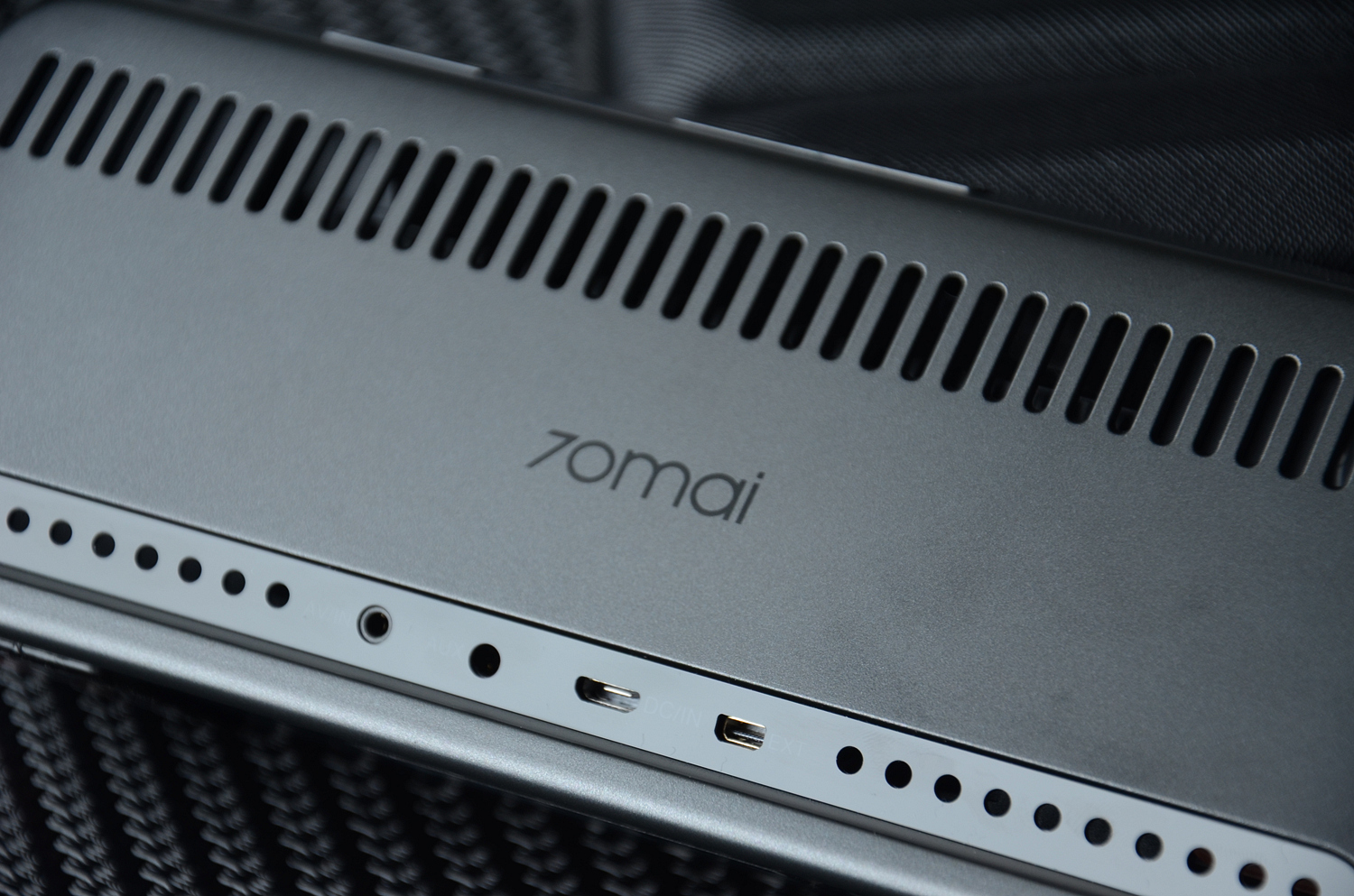 小米70迈“智能行车助手”评测，内置小爱同学，ADAS驾驶辅助