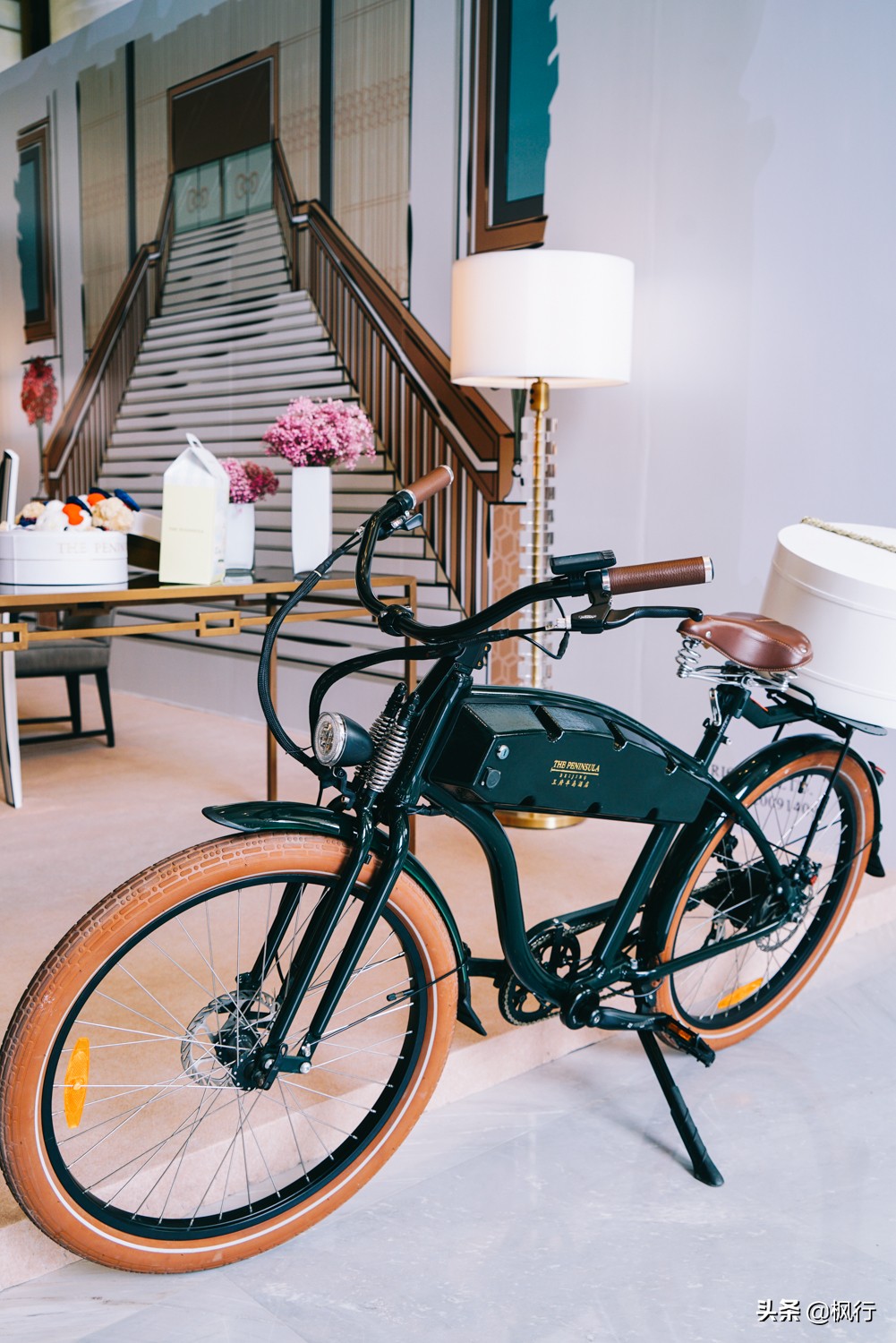 豪华王府饭店的餐厅周菜单，颜值高如帅主厨，老百姓也消费得起