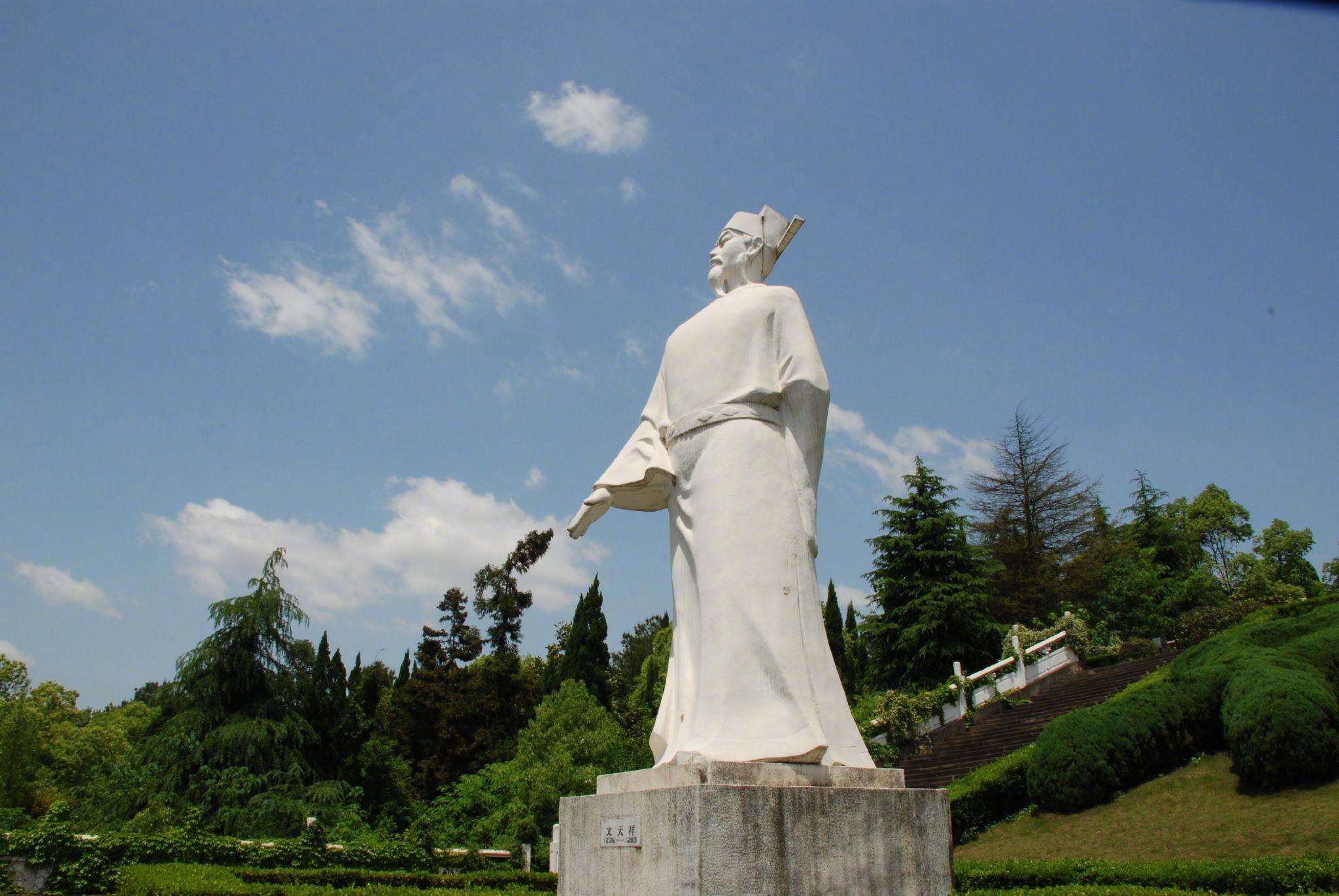 划重点：《说文解字》是本什么书，它主要解决汉字的什么问题？