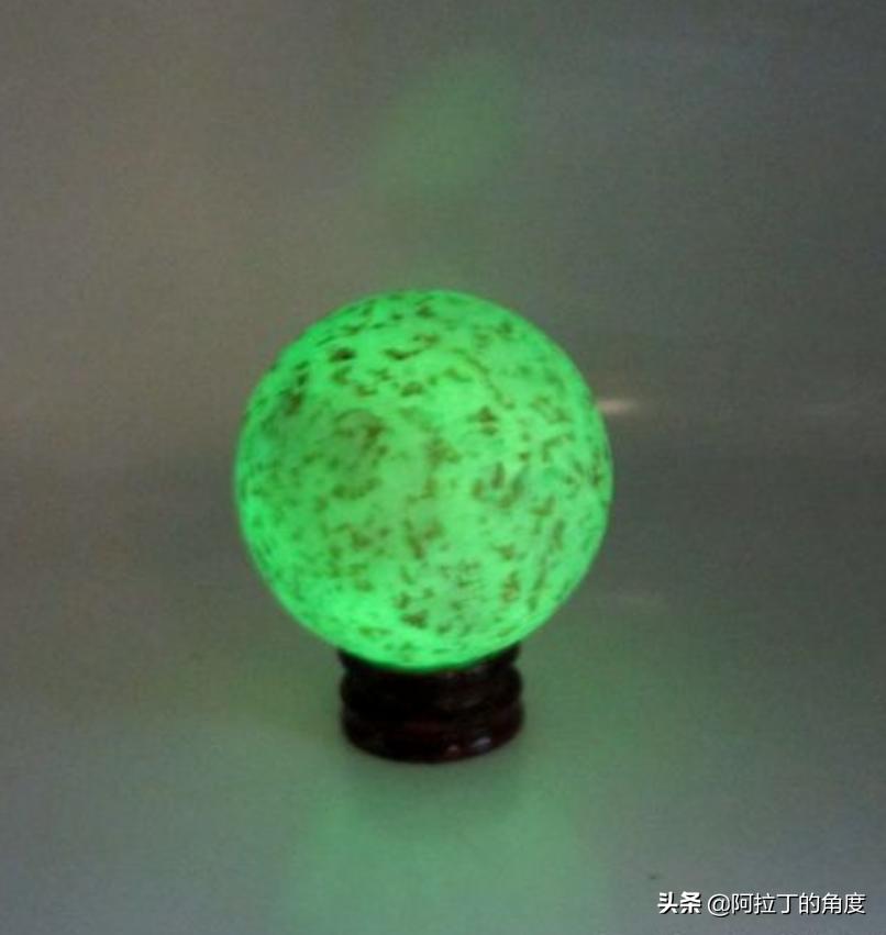 每天都有陨钻出现，别有用心的人不要再发布了，还石友一片净土