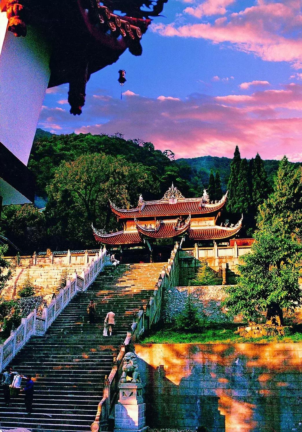 閭涘窞鏃呮父鏀荤暐,閭涙捣椋庢櫙鍖烘梾娓告敾鐣ヤ竴鏃ユ父