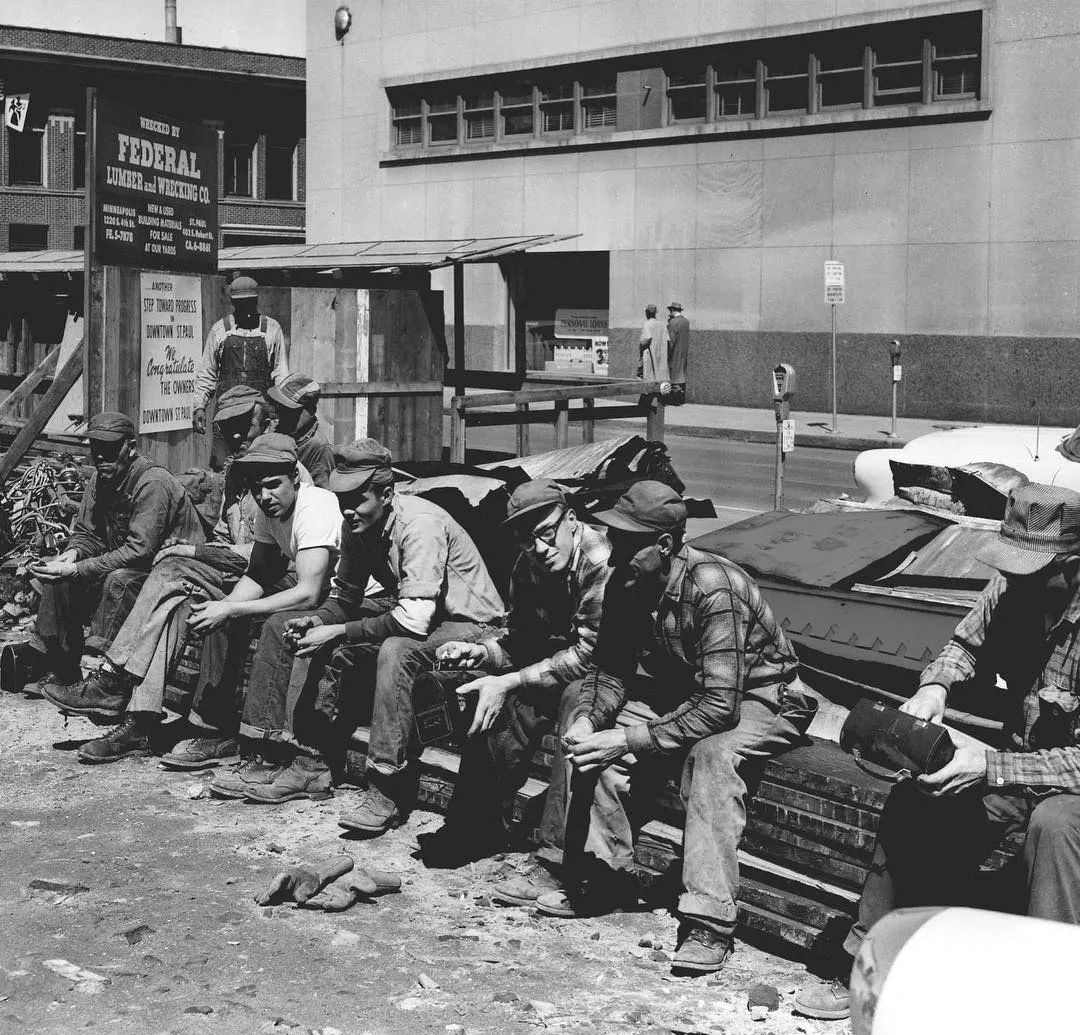 red红翼复古靴,复古靴白色