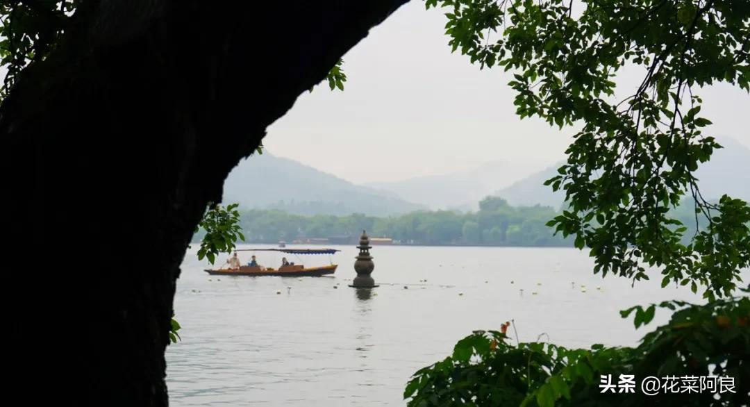 江南最忆是杭州,江南好最忆是杭州朗读