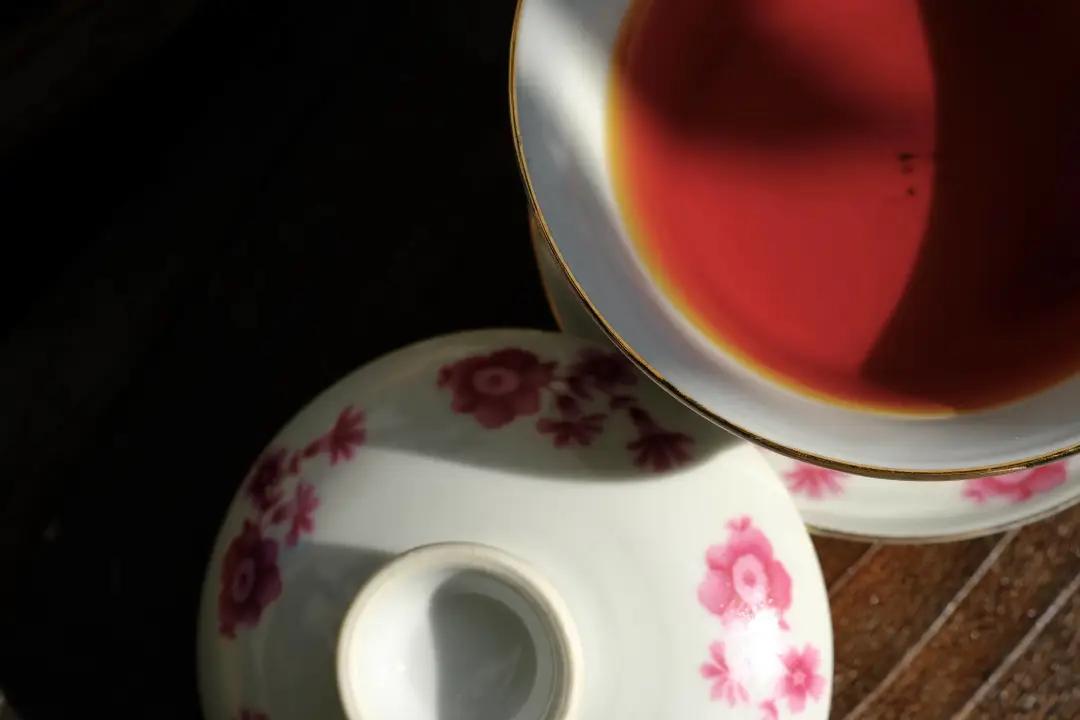 红茶绿茶白茶普洱茶哪个口感好,乌龙茶绿茶红茶白茶哪种好