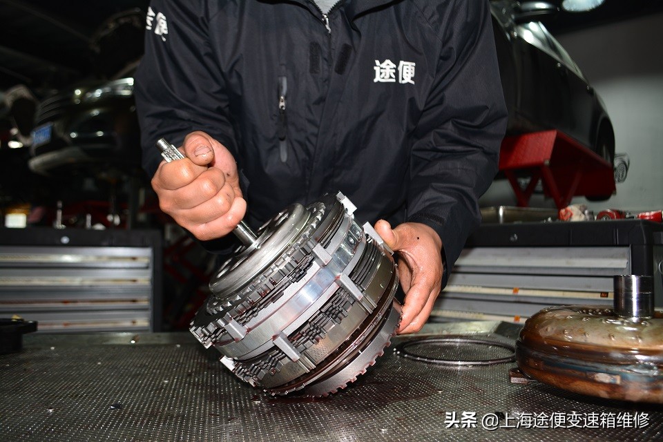 手到病除，别克GL8变速箱加速无力，不升档故障，这样修最有效