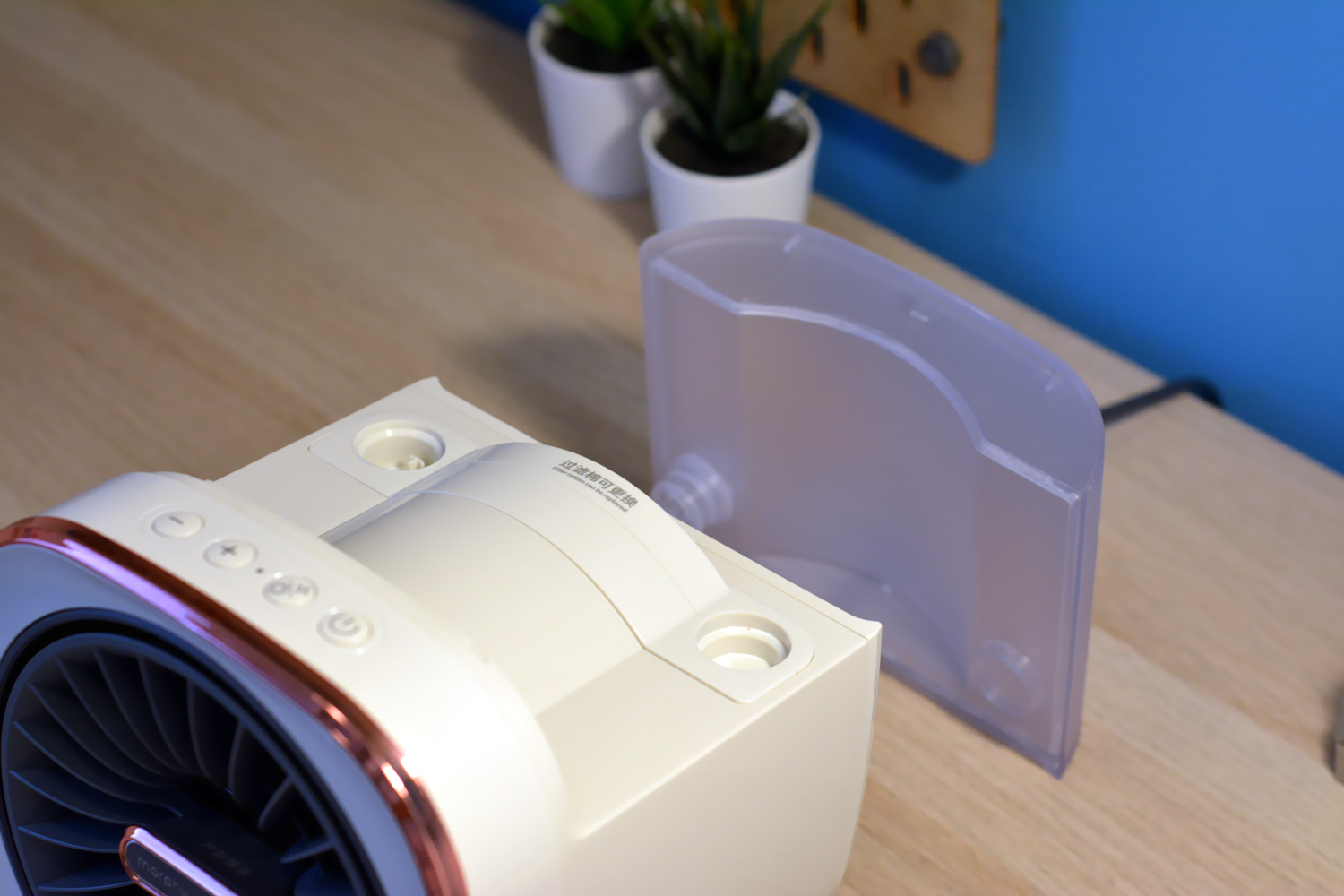 用暖风机房间干燥,暖风机能提高空气湿度吗