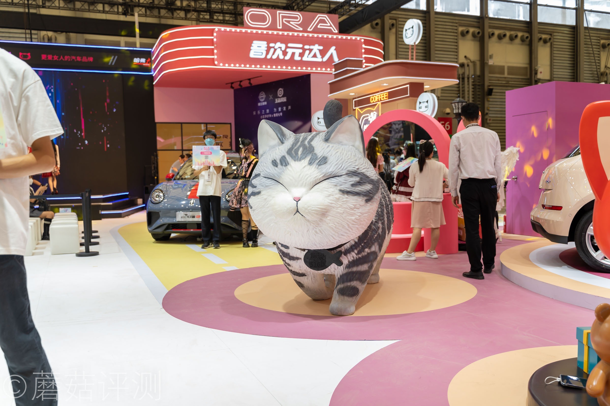 又有啥好玩的？蘑菇带你逛ChinaJoy2021，硬件、车和漂亮的小姐姐