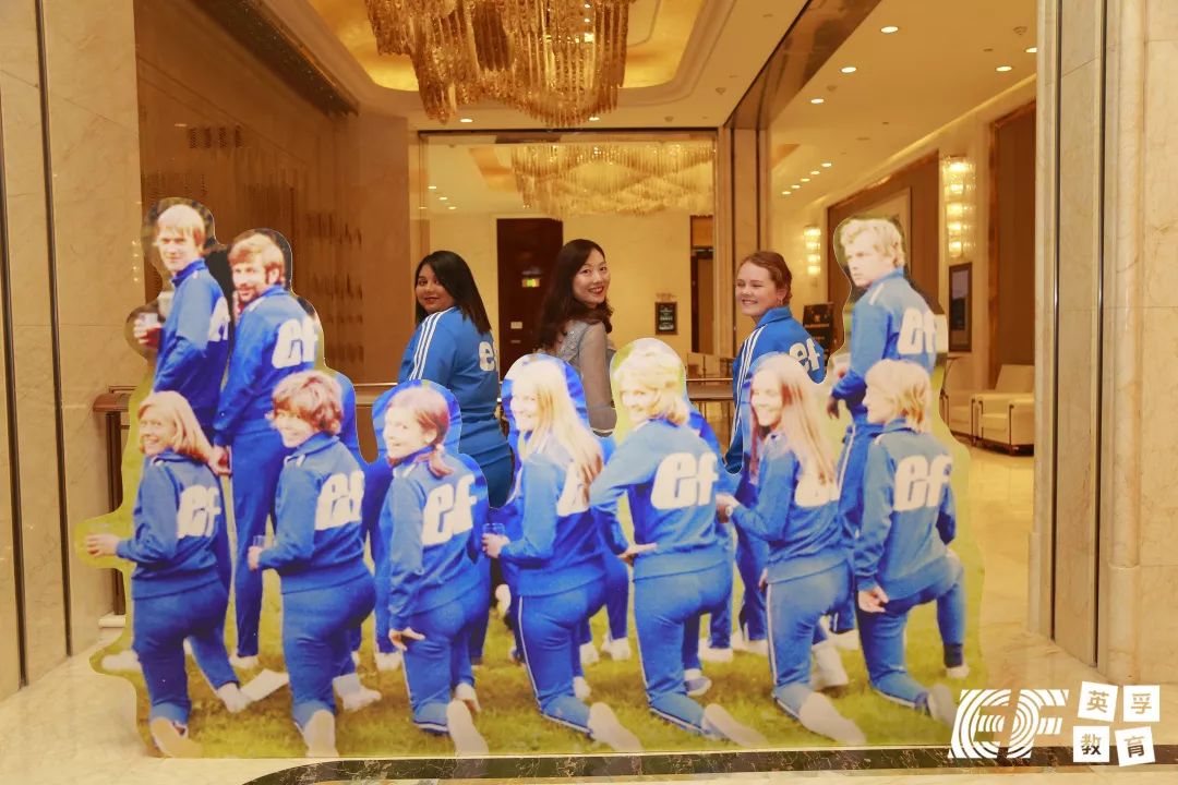 鑻卞瓪澶哄啝,鑻卞瓪娲诲姩鍥為【