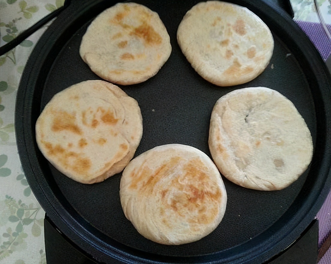 油酥饼为什么硬,油酥饼劲道不酥脆咋回事