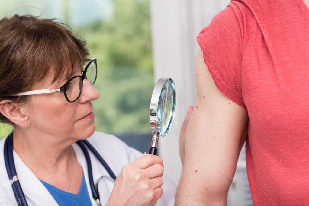 私底下长了一个疣怎么处理,私密地方长小疙瘩什么情况