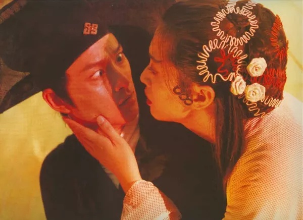 经典老电影《青蛇》：一场“做人”的修行