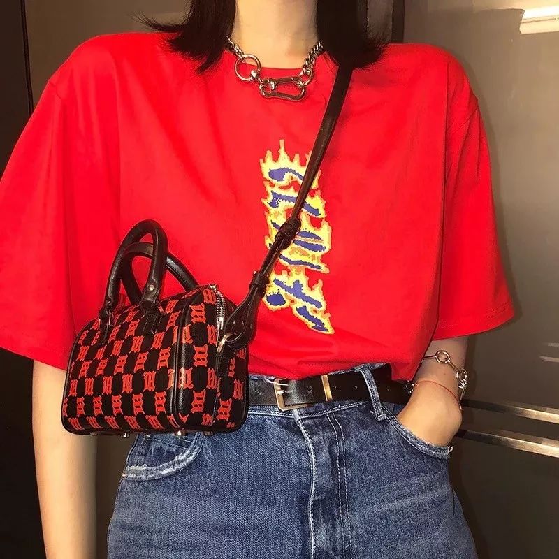 杨幂一万块钱毛衣,杨幂什么单品都能穿好