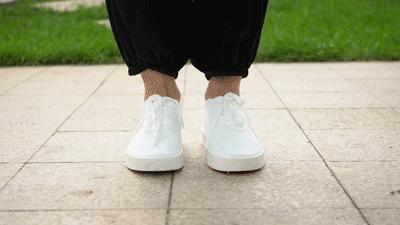 李宁飞织透气轻便跑步鞋,李宁飞织板鞋