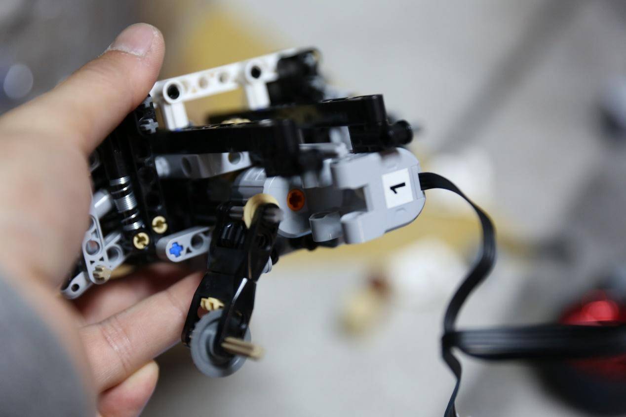 乐高新手拼搭700多颗粒的积木,乐高大块积木拼搭