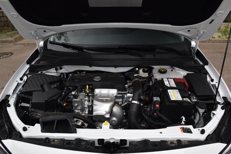 5万到10万以内新车别克英朗,家用轿车推荐5-7万别克英朗