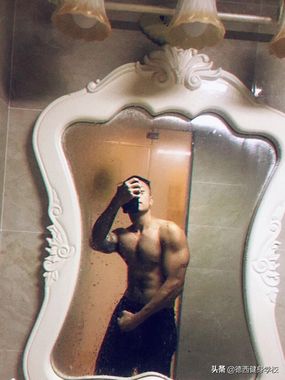 辞去高薪工作健身,辞掉工作去健身房