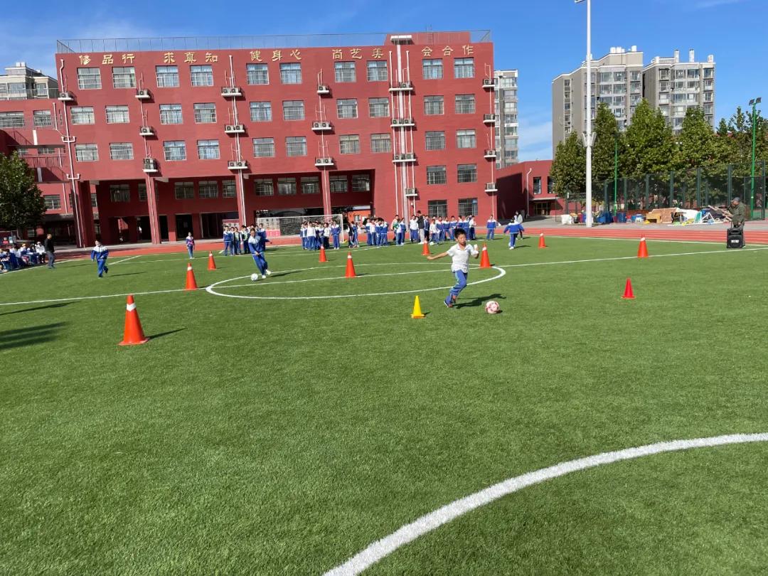玉泉小学运动会直播回放,首师大附属玉泉学校足球