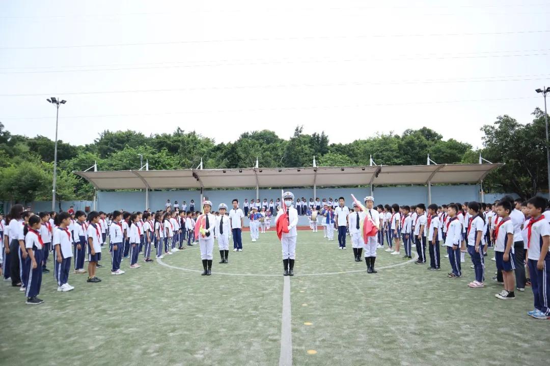 我骄傲我是中国人英语课,我骄傲我是中国人朗读比赛