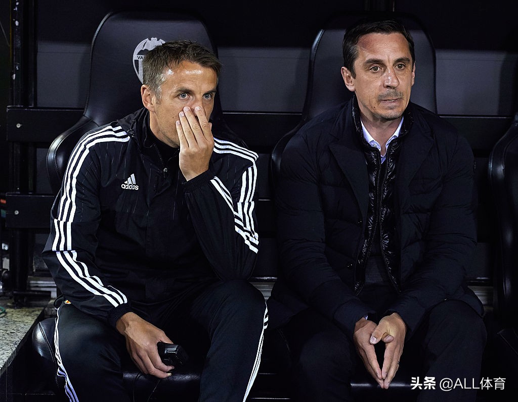 打虎亲兄弟!盘点足坛五大最成功兄弟,内维尔因扎吉榜首有名