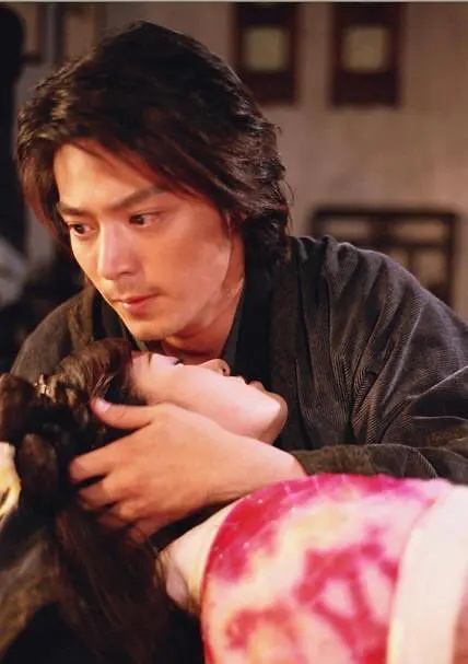 十五年过去,重温《天下第一》,发现这部剧的核心根本不是武学