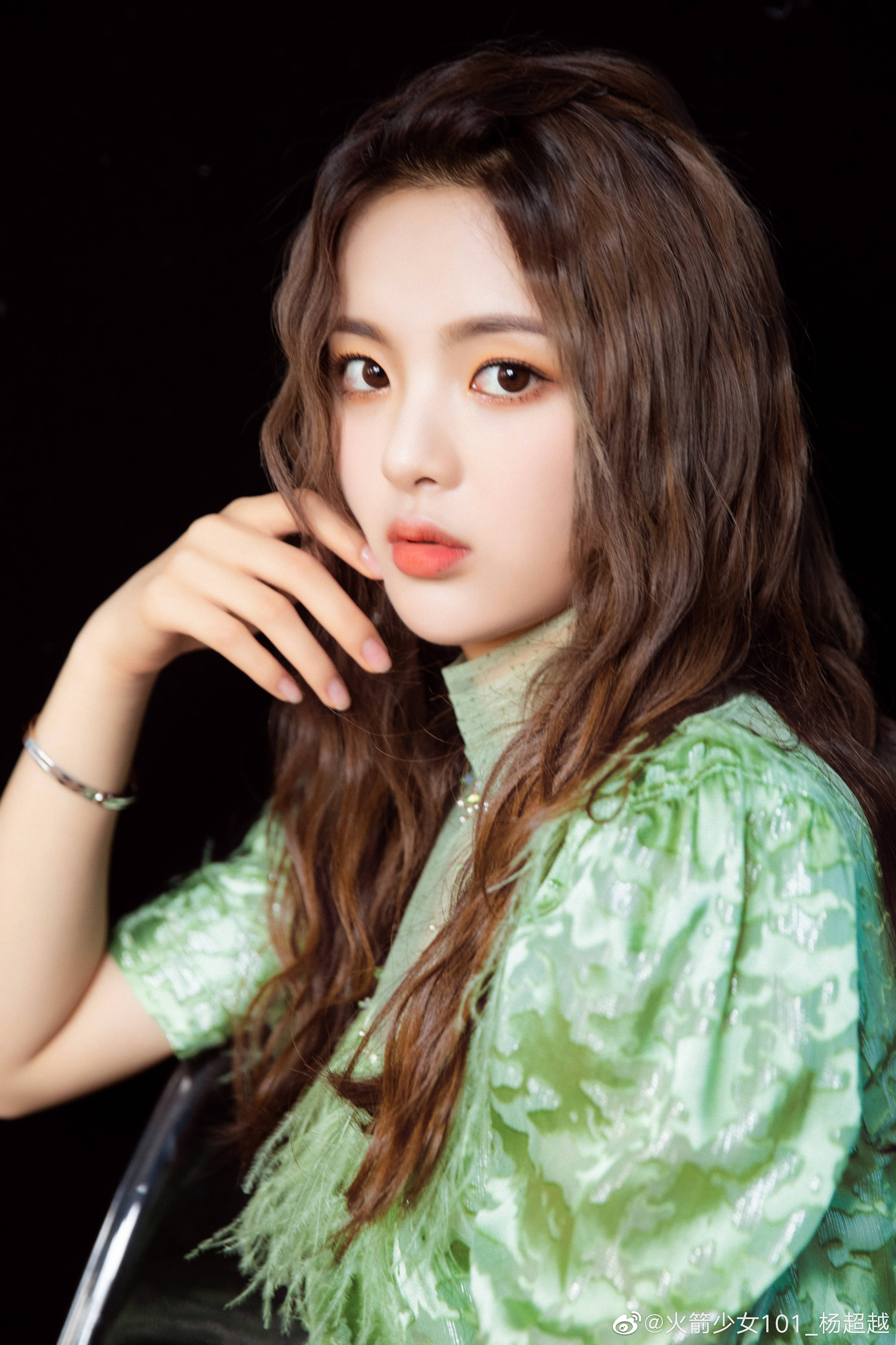 杨超越吐槽圈内人,杨超越吐槽明星