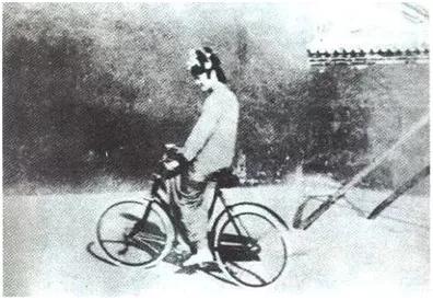 末代皇后婉容简介,末代皇后婉容风华绝代