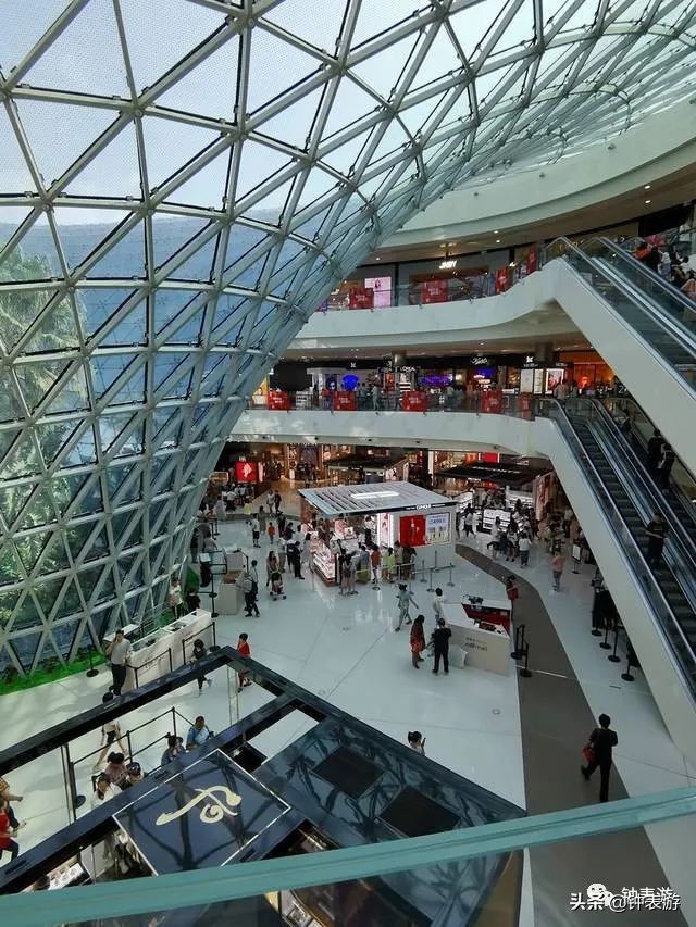 一万多在三亚免税店买什么样的表,三亚免税城买包划算吗