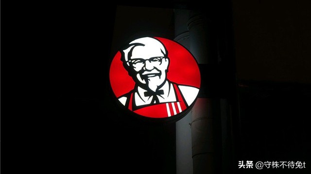 抓癞蛤蟆手上长的疙瘩叫什么,摸了癞蛤蟆手上长的小疙瘩