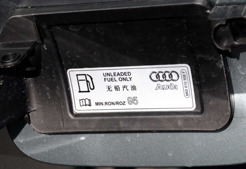 15万左右开的车,奥迪十来万b级车