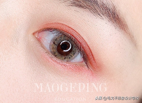 妆怎么画好看又精致,妆怎么画才能显脸小