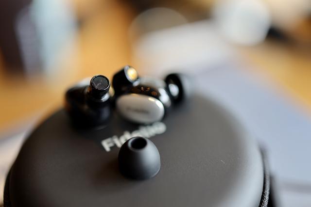 椋炲埄娴302娣卞害璇勬祴,椋炲埄娴302鑰虫満璇勬祴