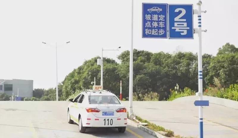 驾校女学员科目二练车失灵,珠海女学员练车7次未过