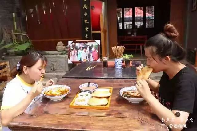 白鹿仓和白鹿原是不是一个地方,白鹿原跟白鹿仓是在一个地方