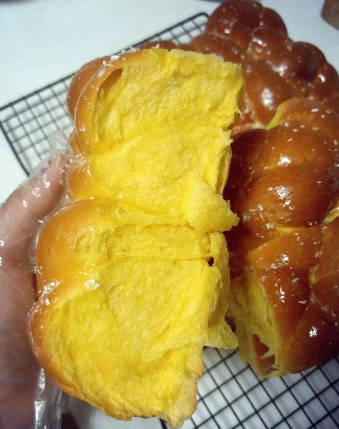 不含添加剂南瓜面包,不用烤箱的南瓜面包