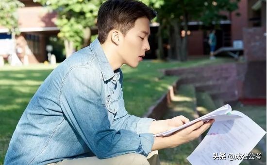 男生好就业的十大专业,十大铁饭碗职业排行榜