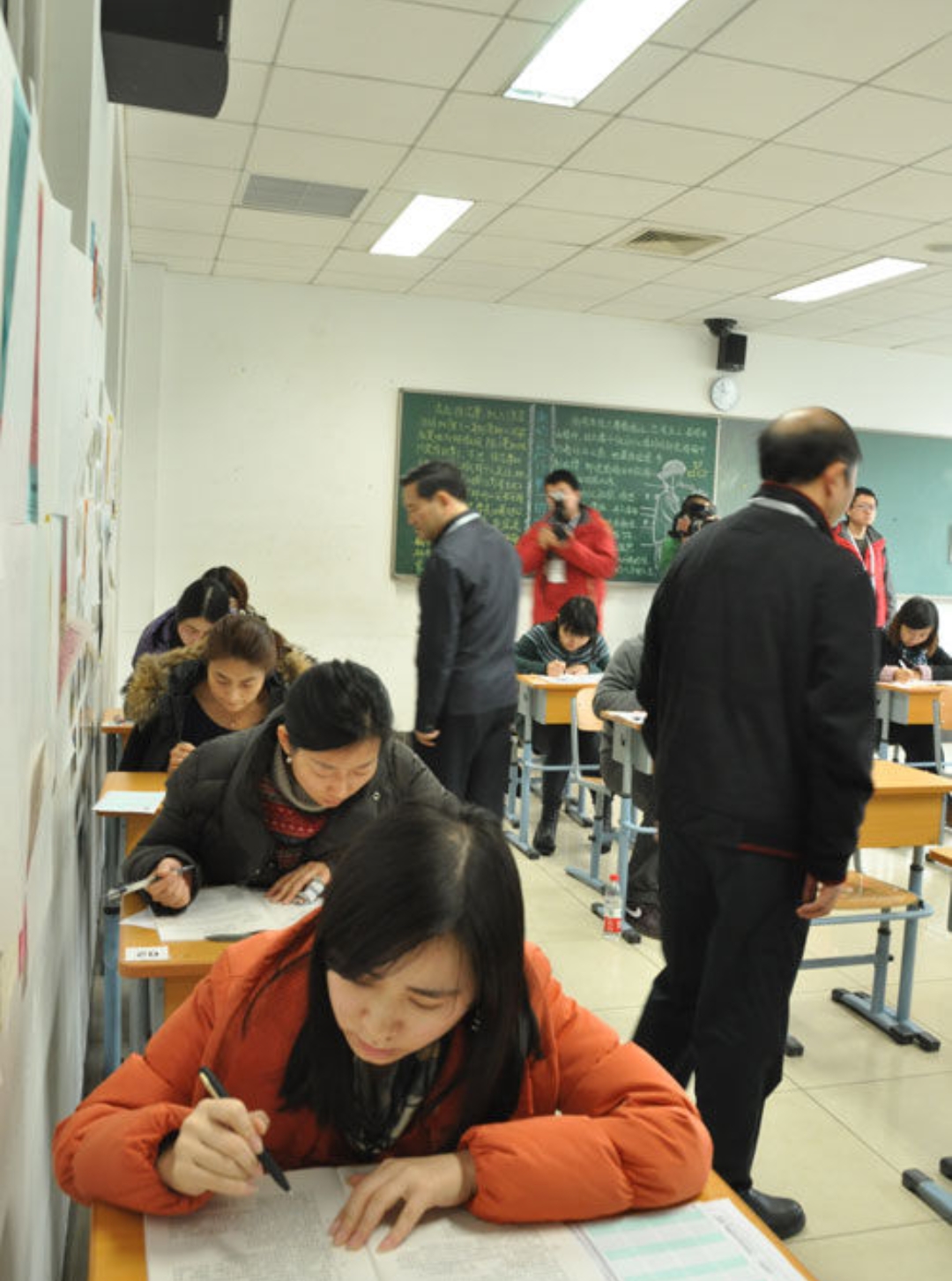 云南公务员工资水平全国排名,云南考公务员工资高吗