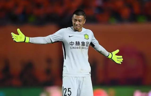 国安的郭“国门”，命真好！