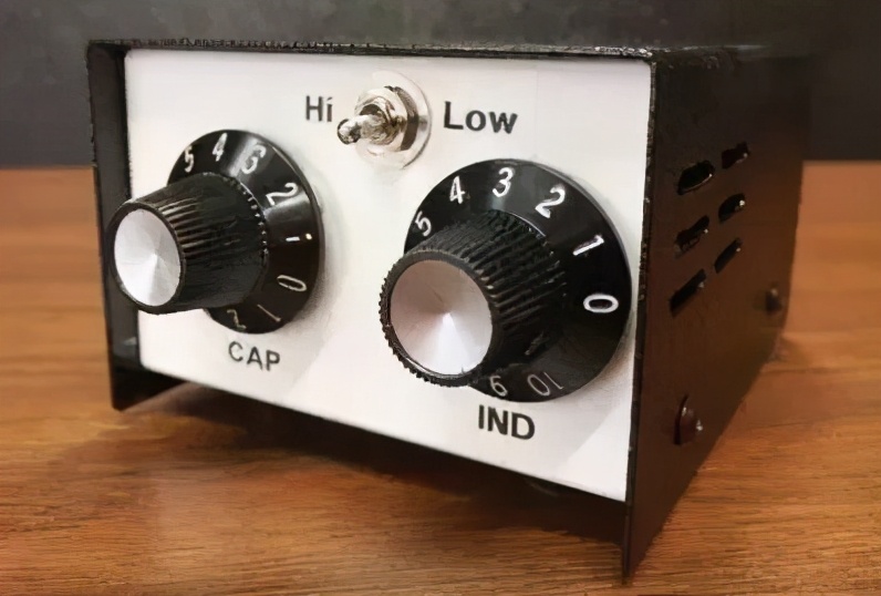 与俄罗斯Belka-DX接收器完美匹配的廉价天线调谐器的制作