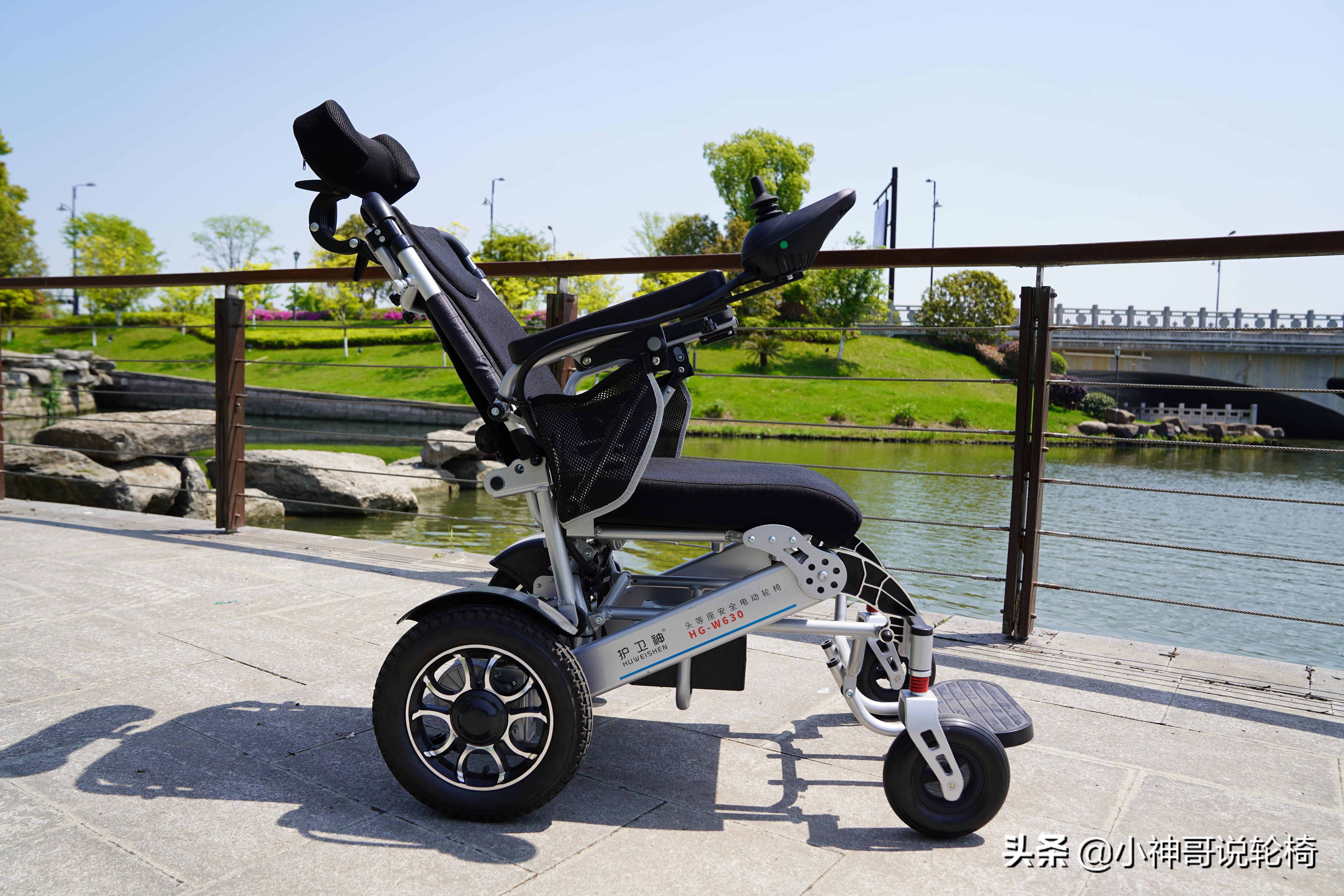 老人电动轮椅是弹簧好还是弹垫好,英洛华老人轻便电动轮椅的选择