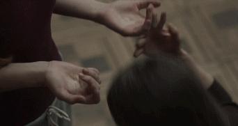 《五十度灰》女主新片，再次挑战大尺度