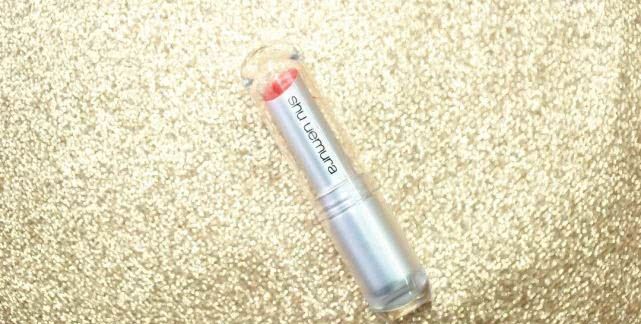 买支口红几百块还说色号不对,买口红被专柜推荐色号忽悠了