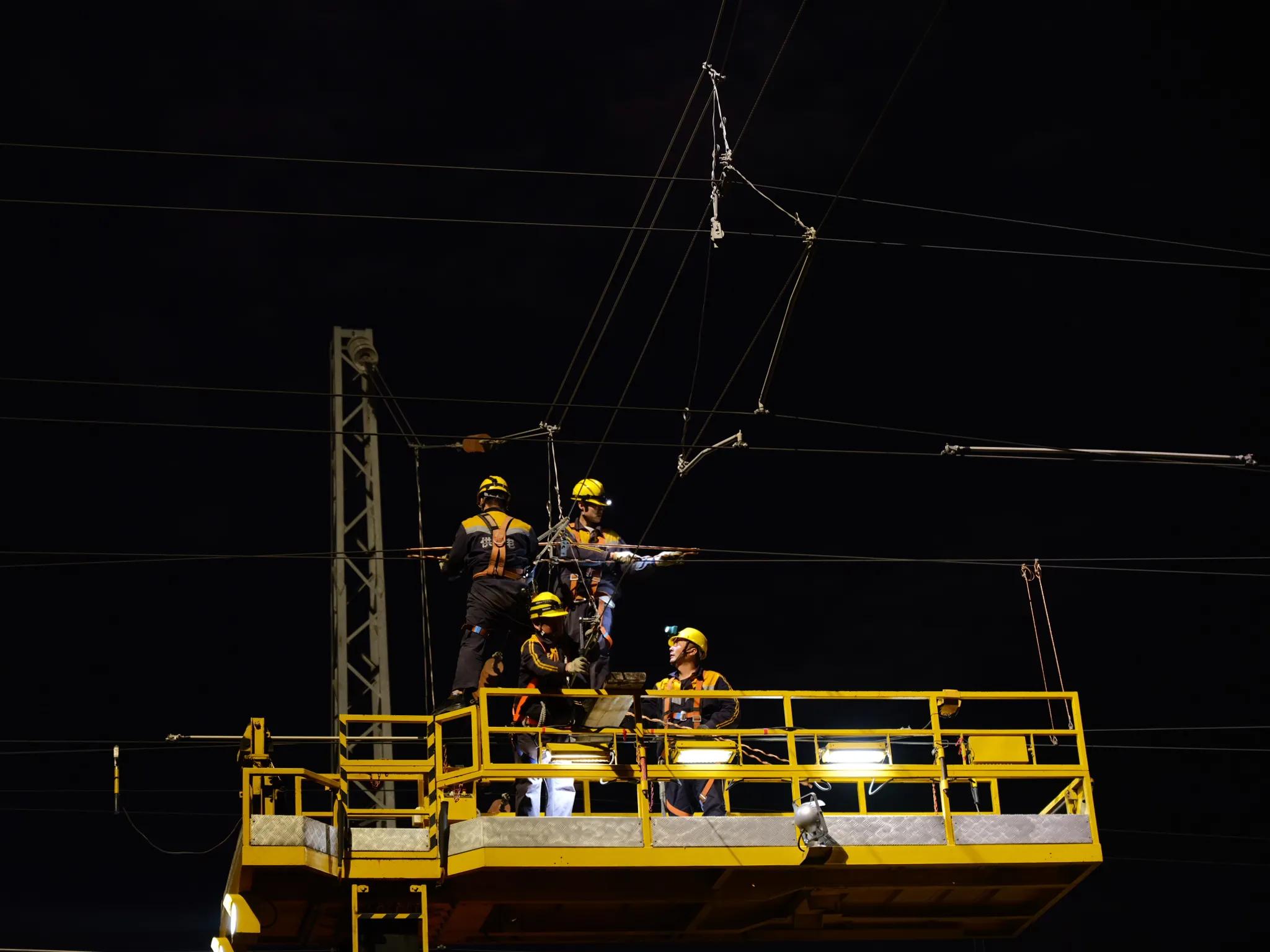 供电段员工职务是什么,供电段接触网工危险吗