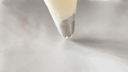 教人如何裱花视频讲解教程,蛋糕裱花必须知道的几种表现手法